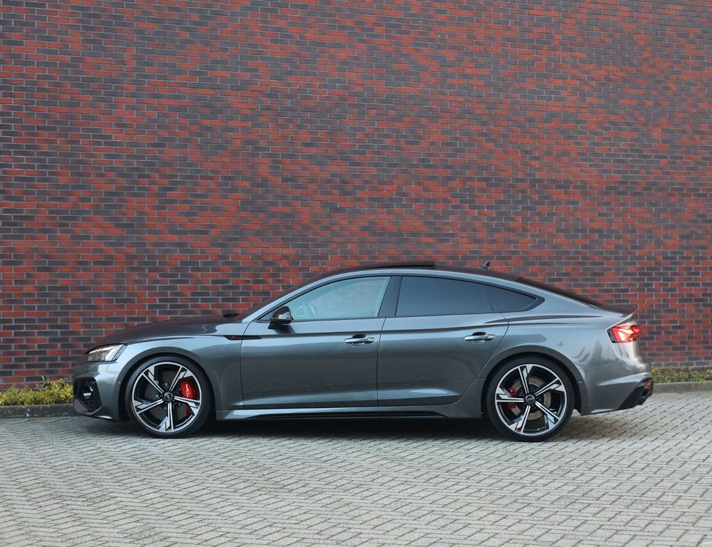 Audi RS5 2023