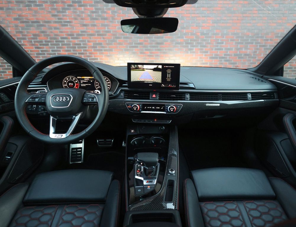 Audi RS5 2023
