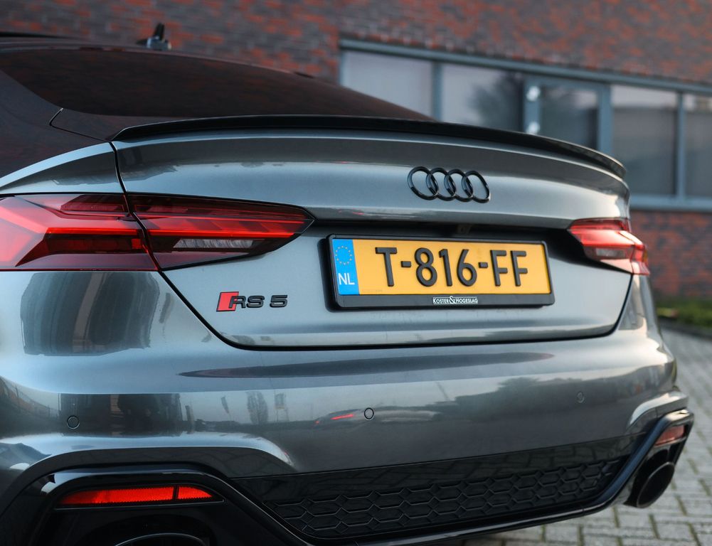 Audi RS5 2023