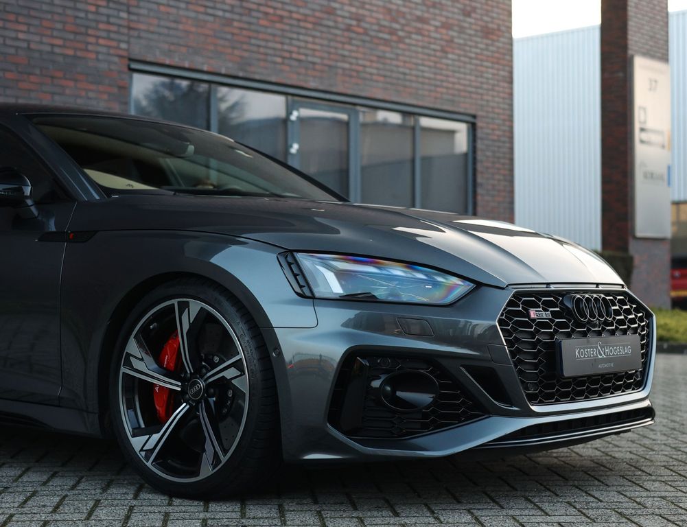 Audi RS5 2023