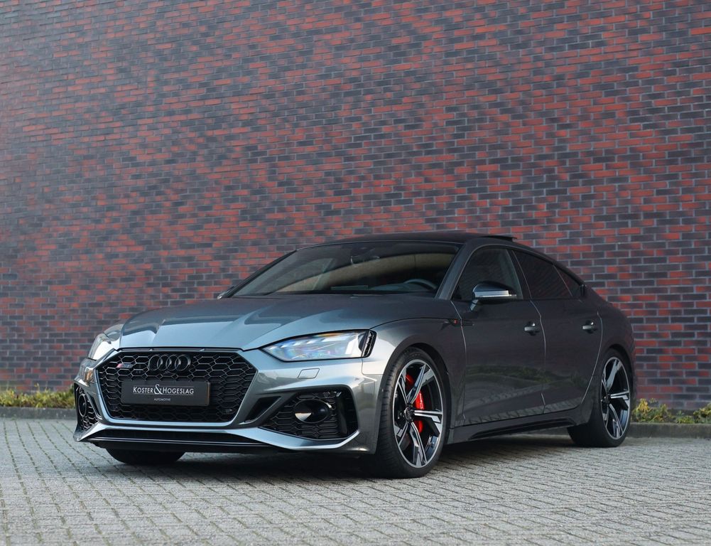 Audi RS5 2023