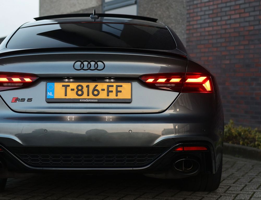 Audi RS5 2023