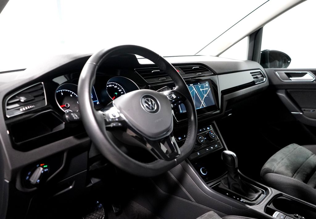 Volkswagen Touran 2022