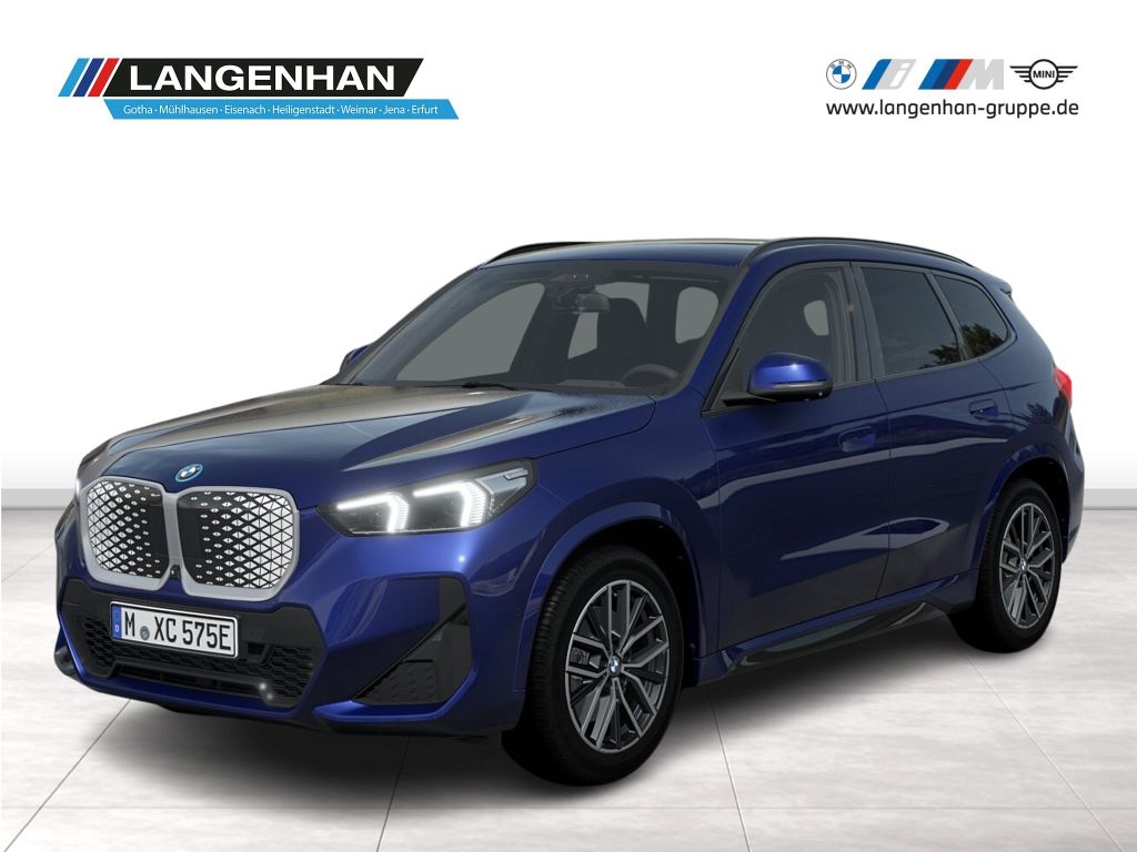 BMW iX1