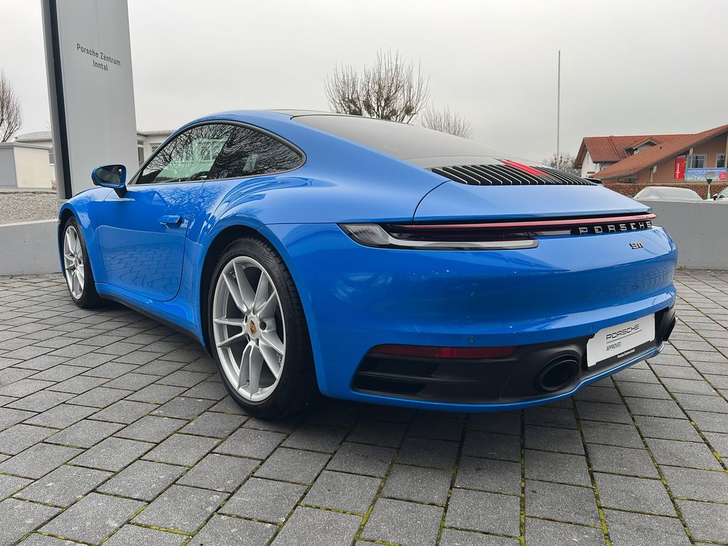 Porsche 992 2023