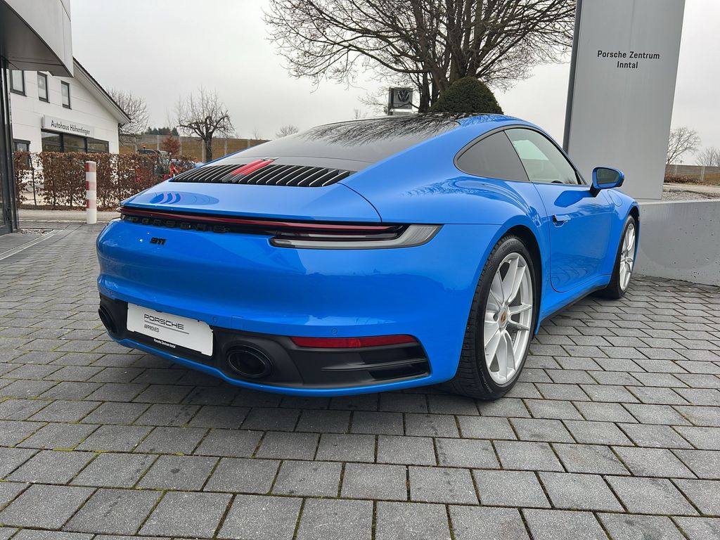 Porsche 992 2023