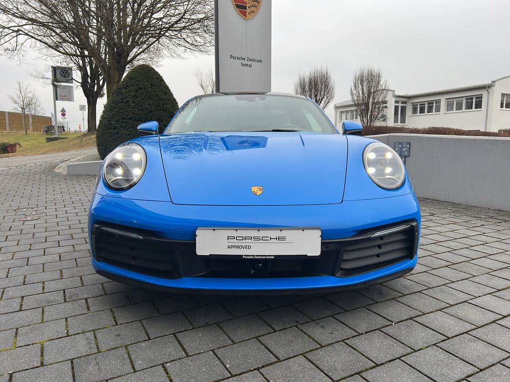 Porsche 992 2023