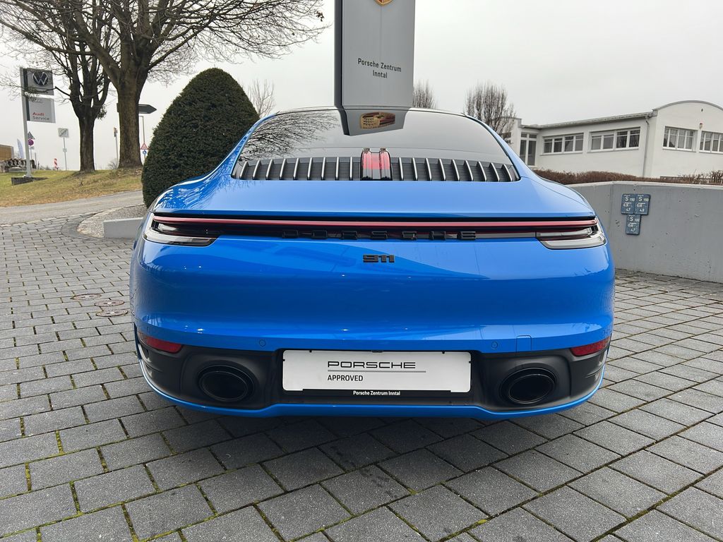 Porsche 992 2023