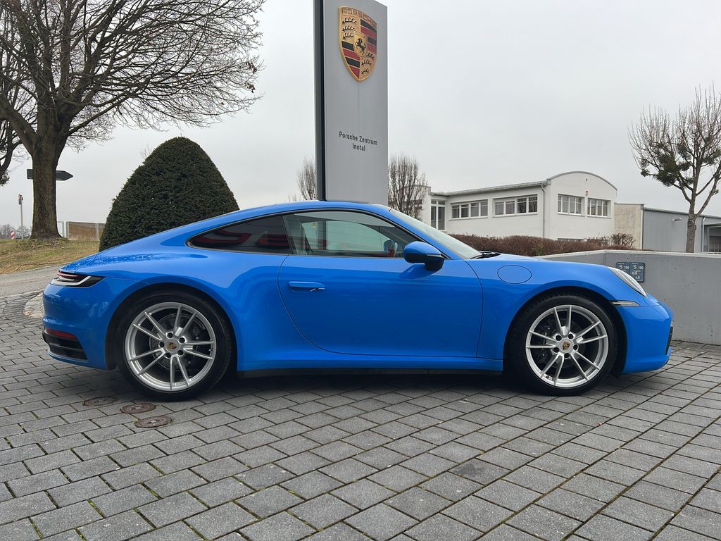 Porsche 992 2023