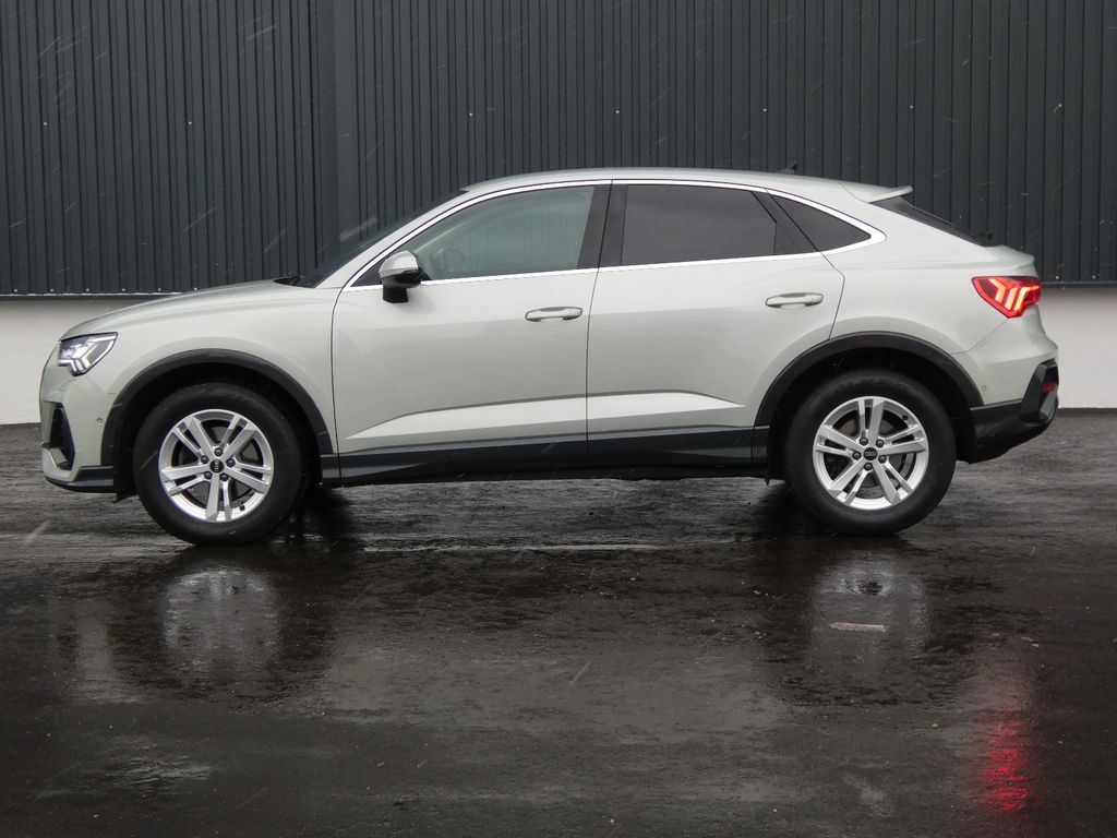 Audi Q3 2023