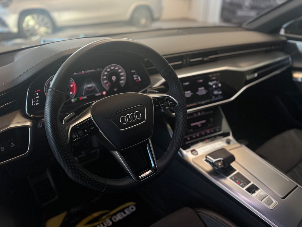 Audi S7 2023