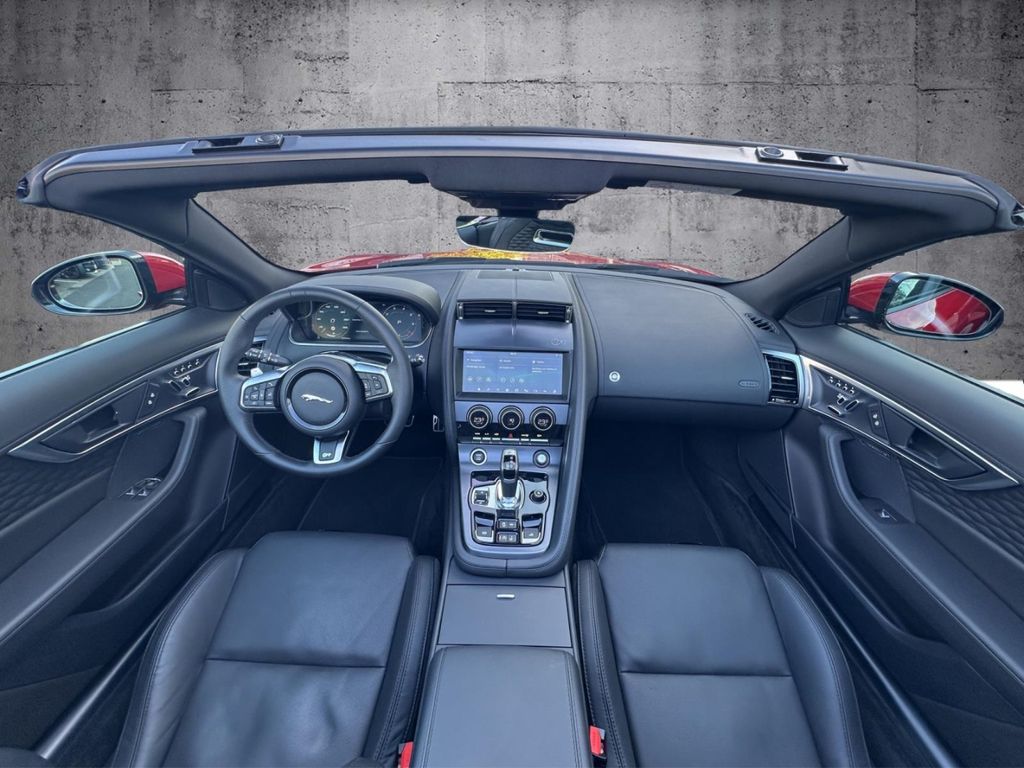Jaguar F-Type 2021