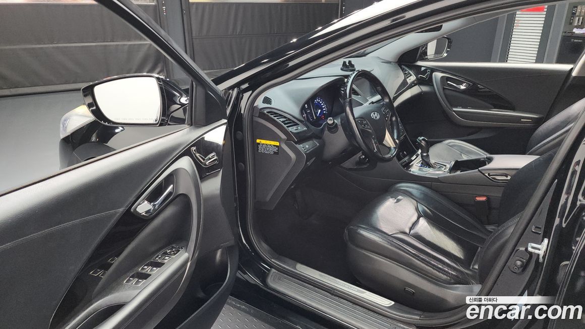 Hyundai Grandeur 2014