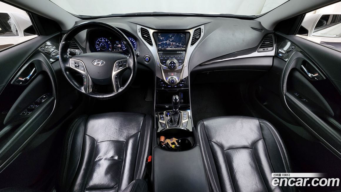 Hyundai Grandeur 2011