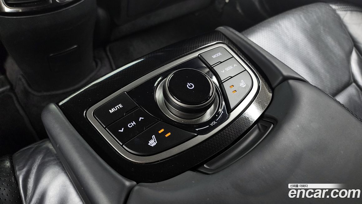 Hyundai Grandeur 2011