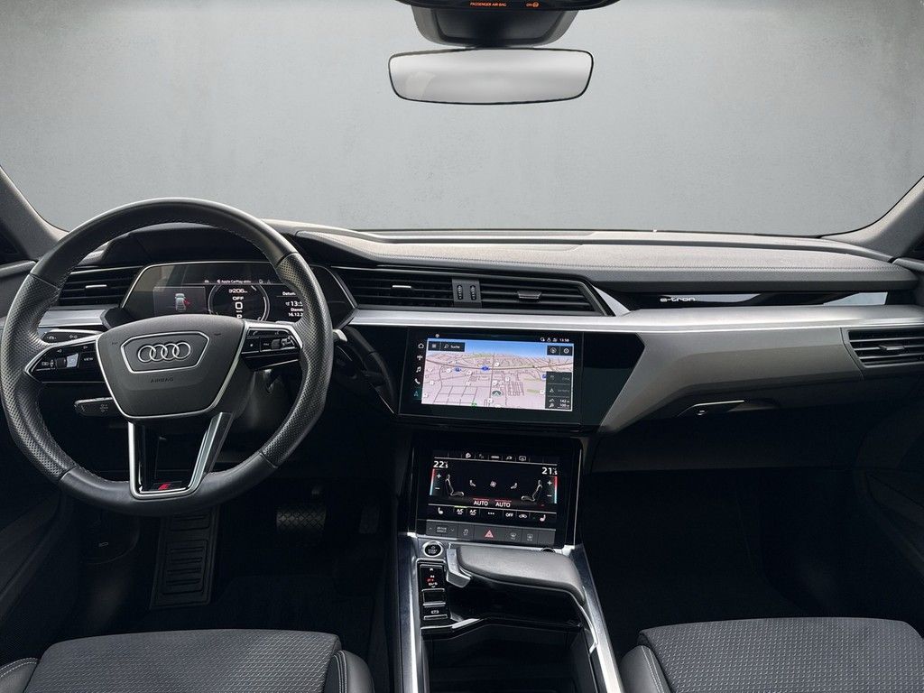 Audi e-tron 2022