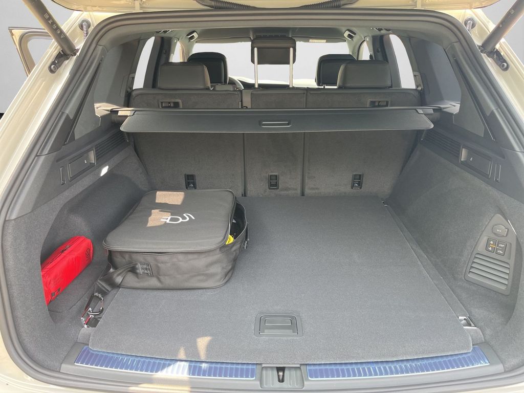 Volkswagen Touareg 2025
