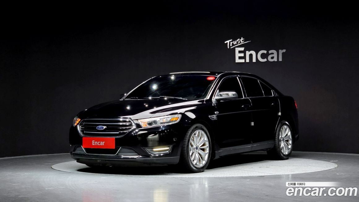 Ford Taurus 2016
