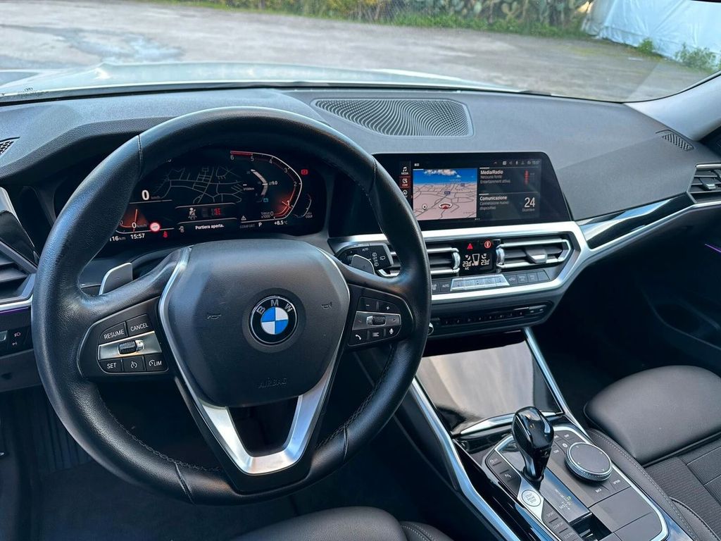BMW 320 2021