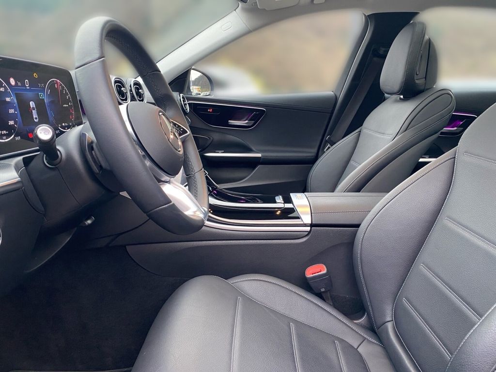 Mercedes-Benz C 300 2024