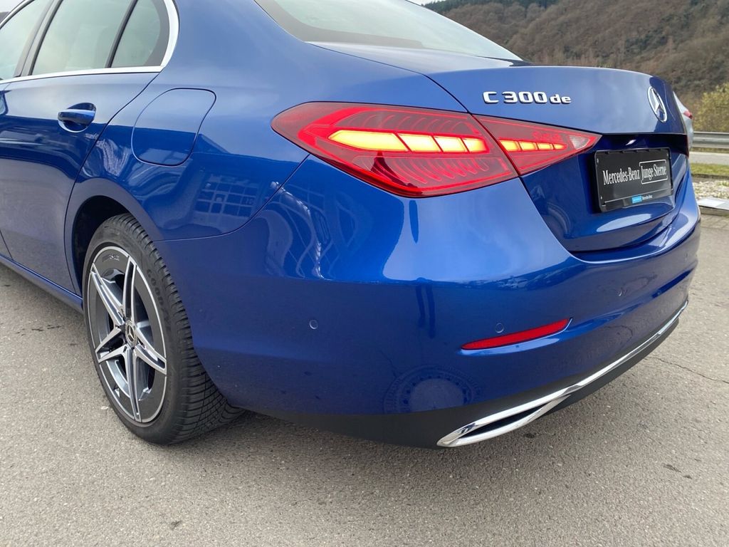 Mercedes-Benz C 300 2024
