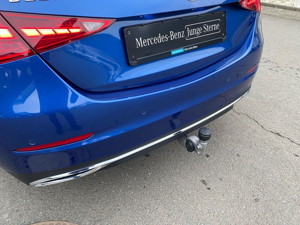 Mercedes-Benz C 300 2024