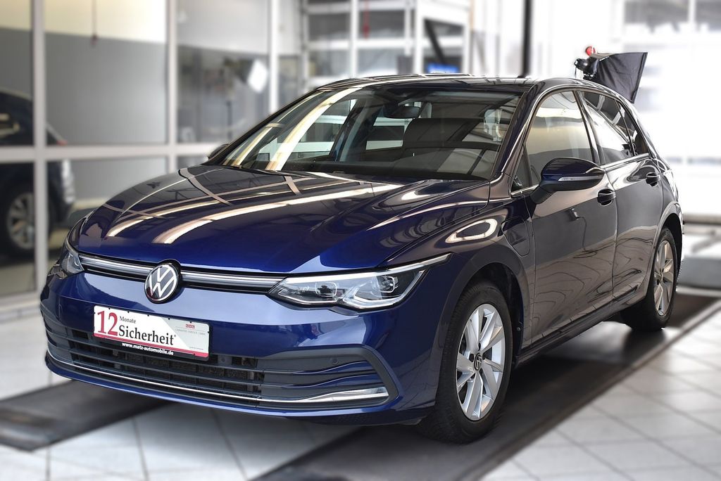 Volkswagen Golf 2021