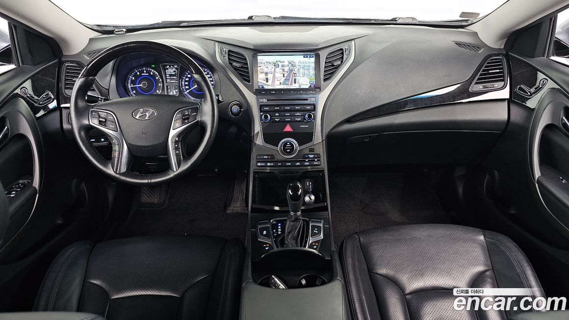 Hyundai Grandeur 2016