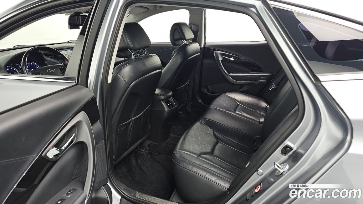 Hyundai Grandeur 2016