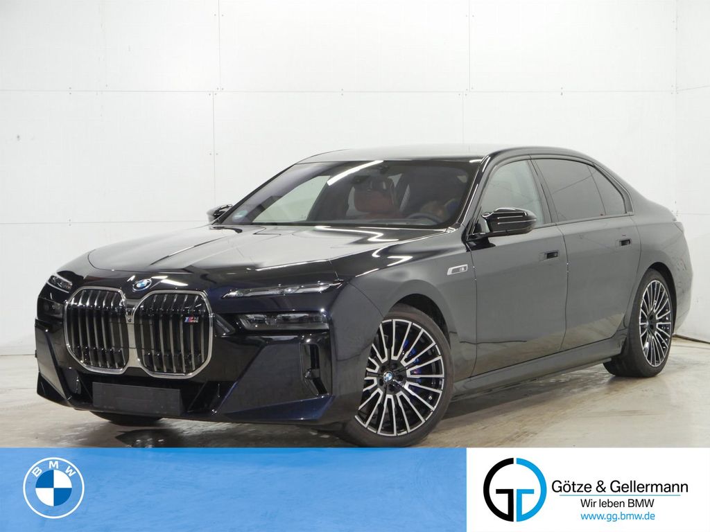 BMW i7 2024