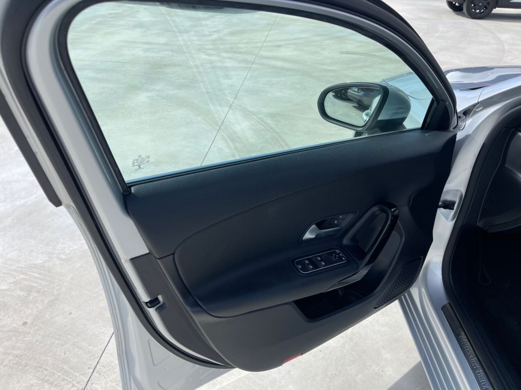 Mercedes-Benz A 180 2019