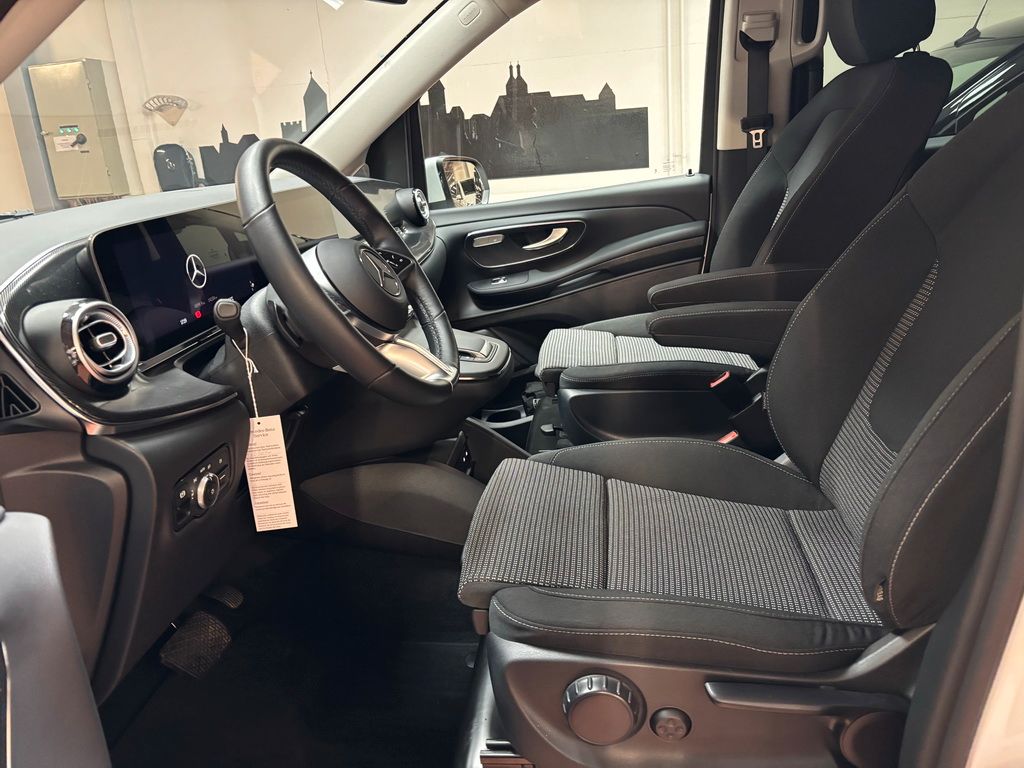 Mercedes-Benz EQV 2024