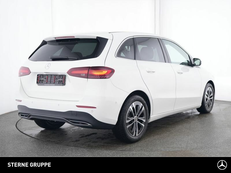 Mercedes-Benz B 220 2024