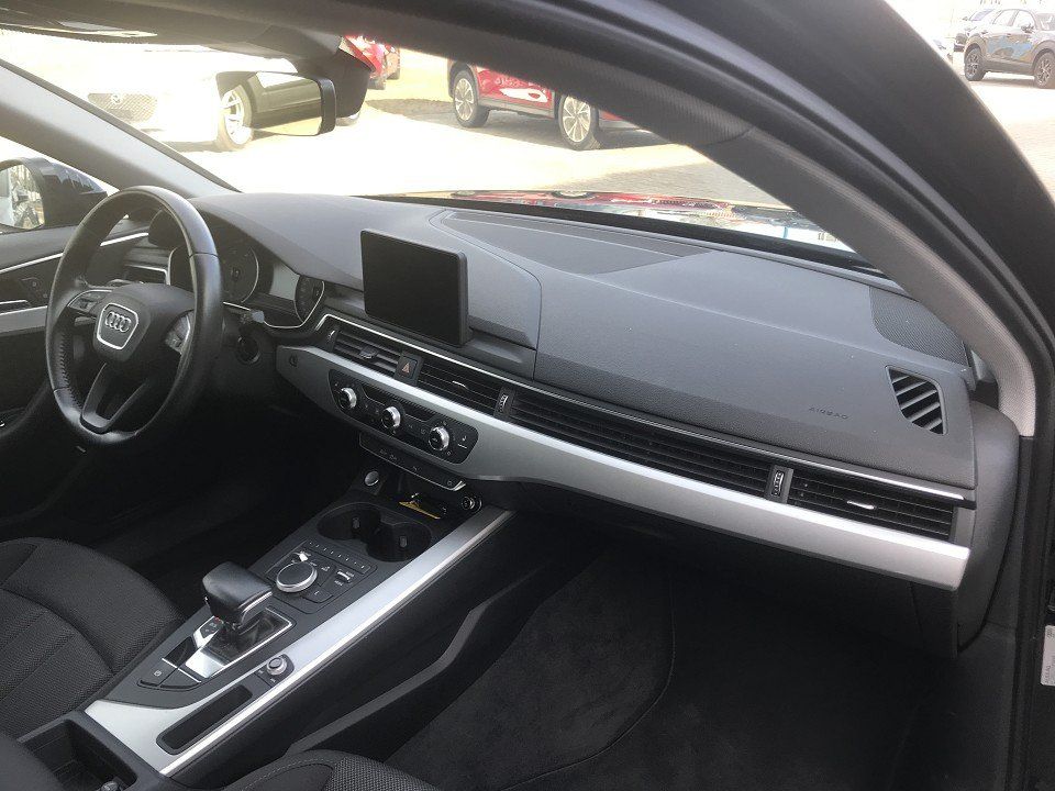 Audi A4 2018