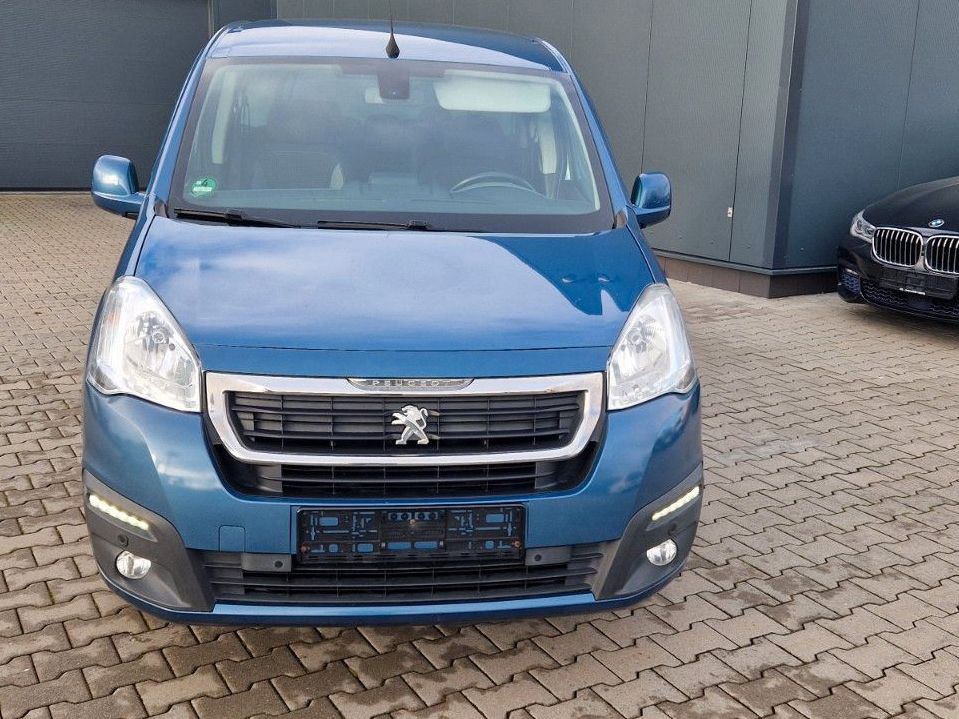 Peugeot Partner Tepee 2015