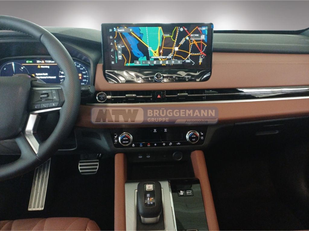 Mitsubishi Plug-in Hybrid Outlander 2025