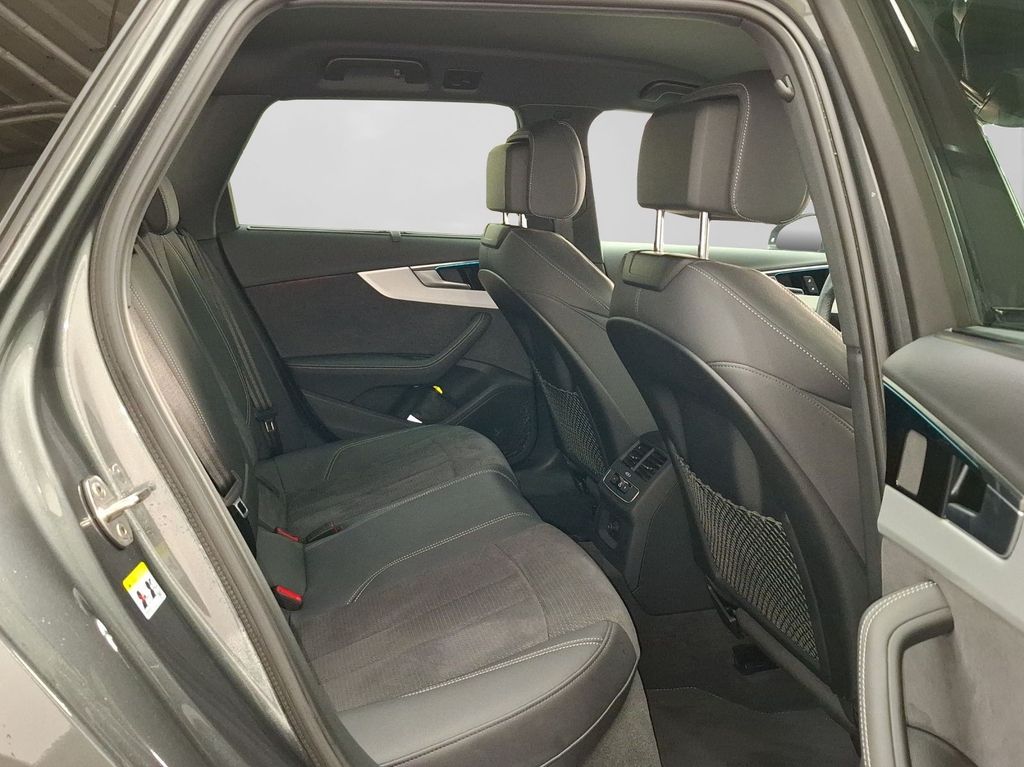 Audi A4 2025