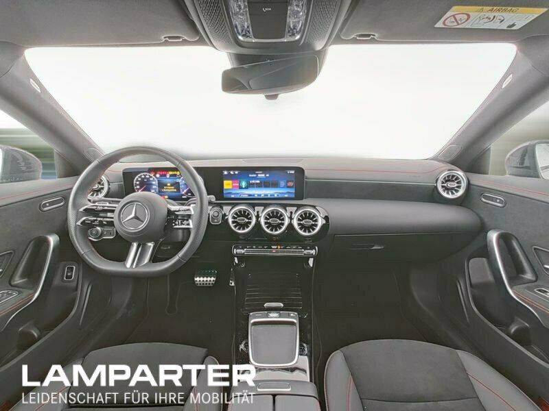 Mercedes-Benz CLA 200 2024