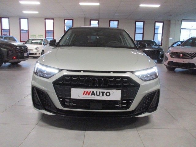 Audi A1 2025