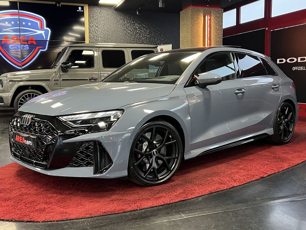 Audi RS3 2025