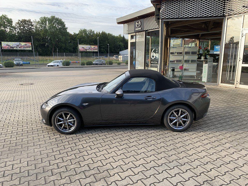 Mazda MX-5 2025