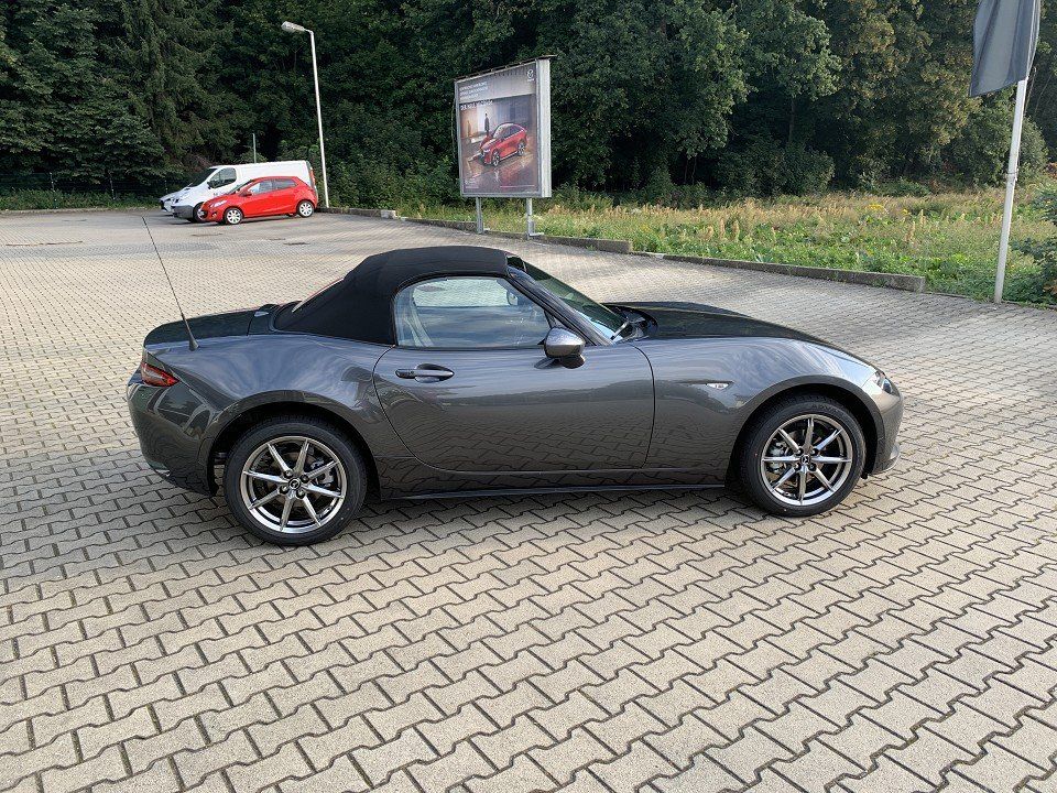 Mazda MX-5 2025
