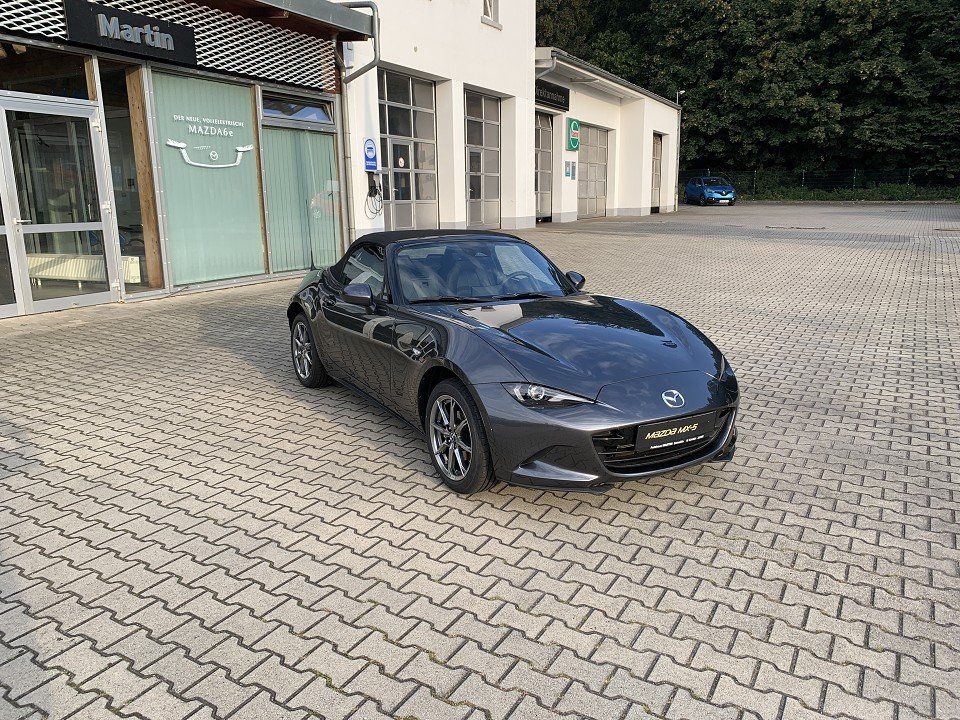 Mazda MX-5 2025