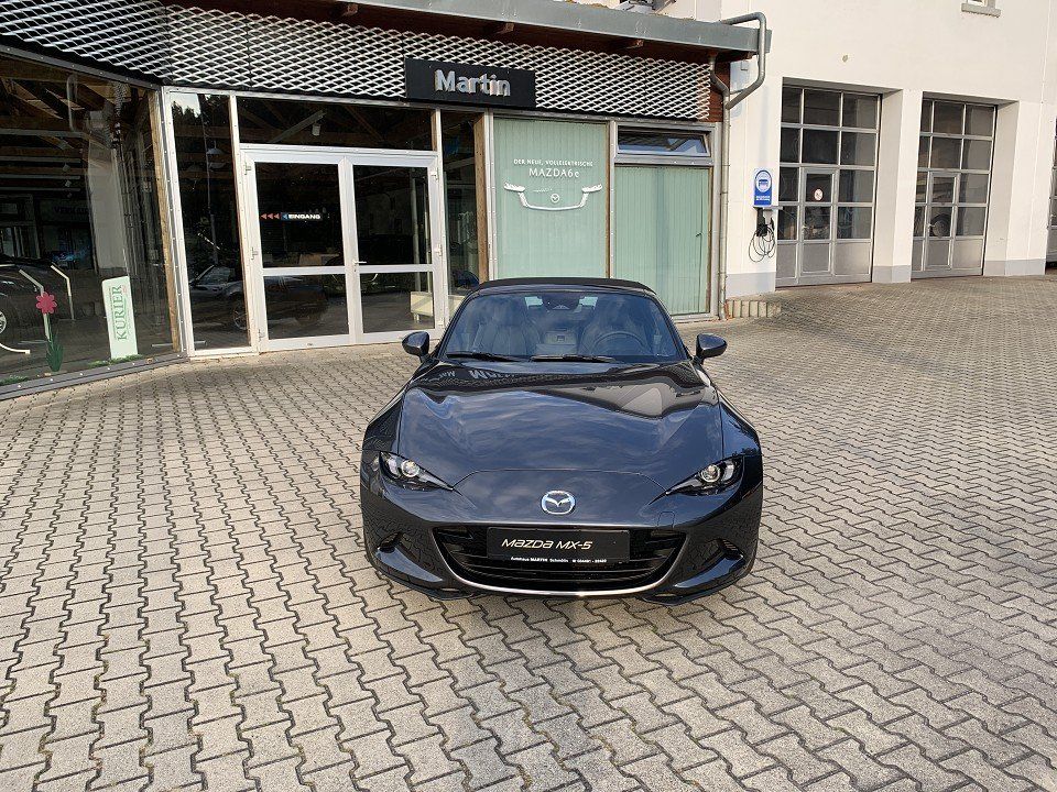 Mazda MX-5 2025