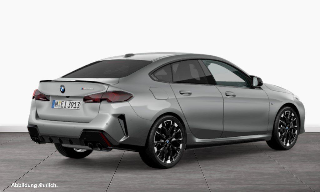 BMW M235 2024