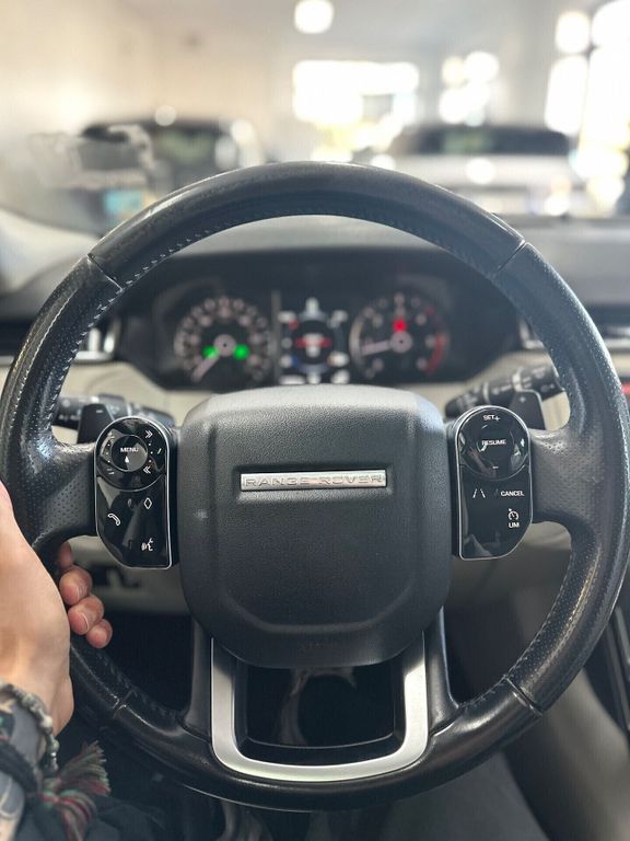 Land Rover Range Rover Velar 2018