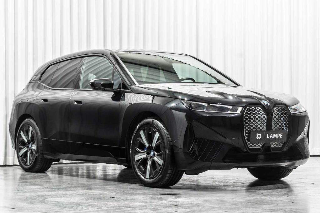 BMW iX 2022