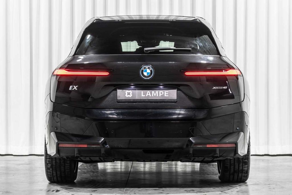 BMW iX 2022