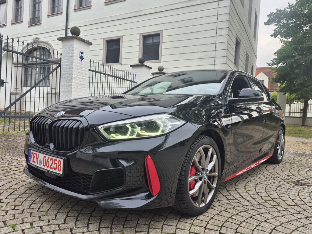 BMW 128 2023