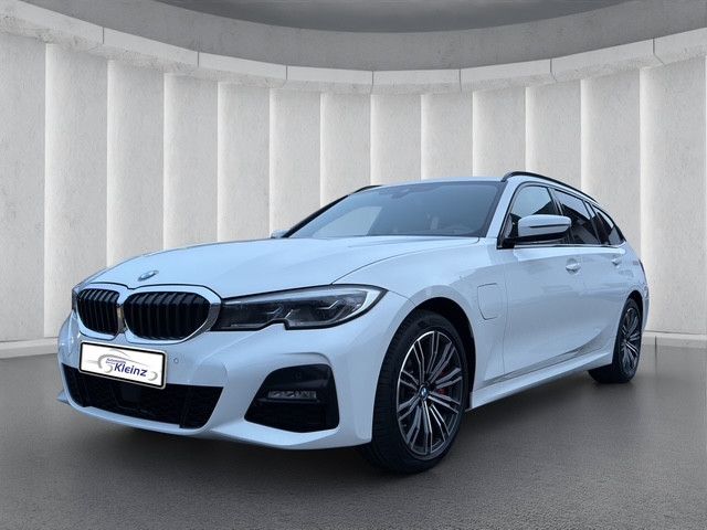 BMW 330 2020